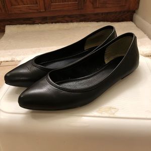 Frye Regina flat